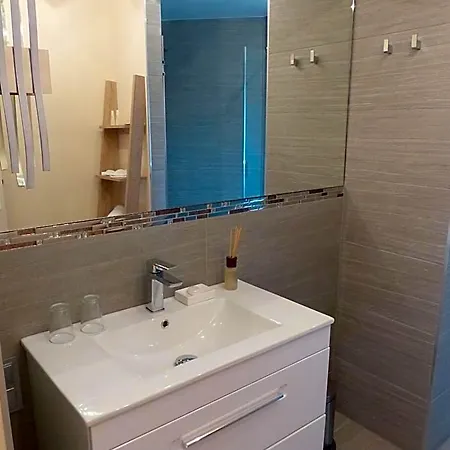 Park7 Oda ve Kahvaltı 4*