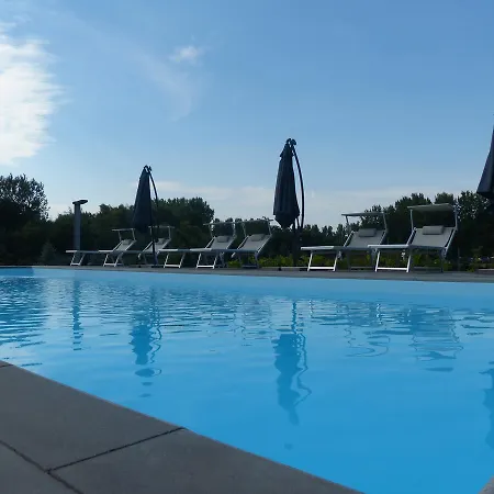 Park7 Bed & Breakfast Tiszafured