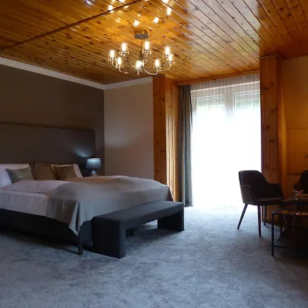 Park7 Bed & Breakfast 4*